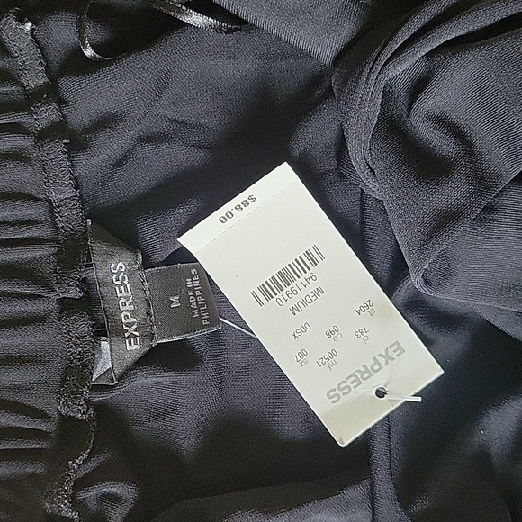 NWT Express Black Halter Dress With Beads Size Medium Brand New - Picture 5 of 6